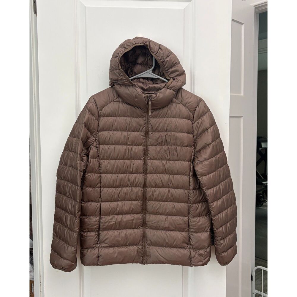Uniqlo Women's Large Ultra Light Down Hooded Jacket Brown Packable Parka Travel